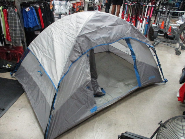 Load image into Gallery viewer, Used Bass Pro Shops Eclipse Dome Tent With Rain Fly
