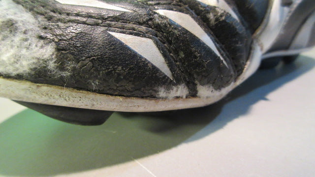 Load image into Gallery viewer, Used Diadora Scudetto Leather Youth 3 Soccer Cleats - (Some Wear)
