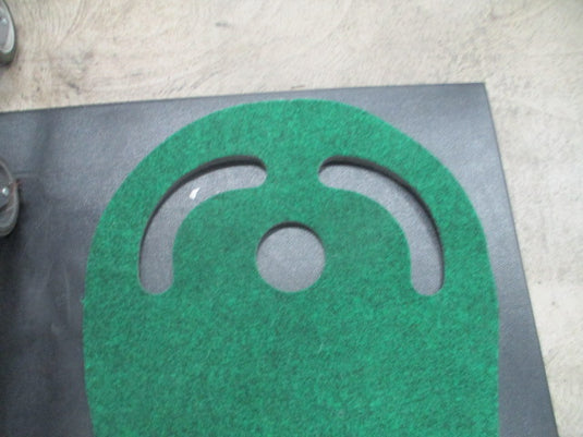 Used Grassroots Deluxe Par 1 Putt-A-Bout Putting Mat