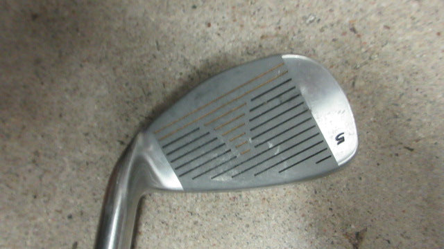 Load image into Gallery viewer, Used Wilson Pro Staff Ladies Right Hand 5 Iron
