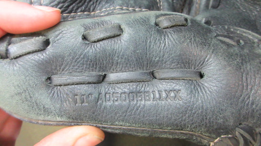 Used Wilson A500 11" Glove - RHT