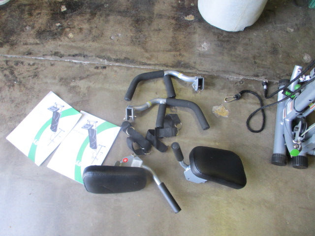 Load image into Gallery viewer, Used TOTAL GYM Supreme With accessories
