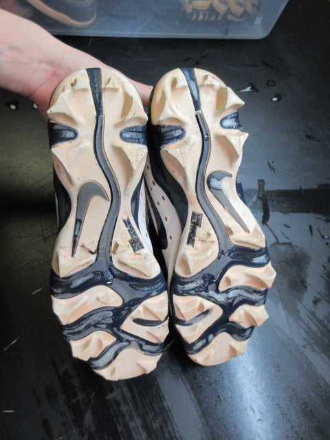 Load image into Gallery viewer, Used Nike Alpha Huarache 4 Keystone Baseball Cleats - Size Youth 6
