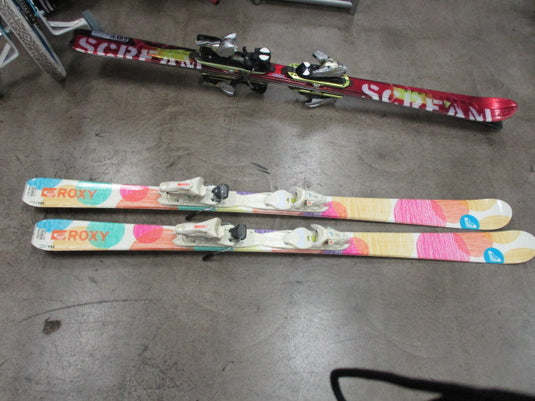 Used Roxy 154CM Downhill Skis With Roxy Bindings