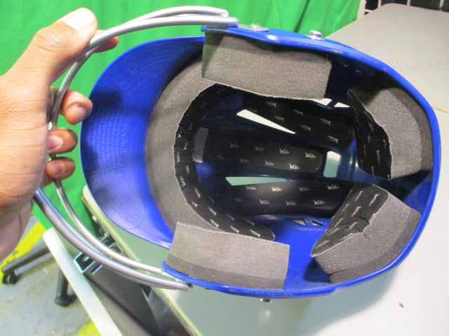 Load image into Gallery viewer, Used Victus Batting Helmet Size 7&quot;-7 5/8&quot;
