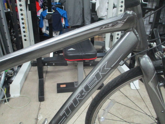 Used Trek 7.2FX 700C 24 Speed Hybrid Bike w/ Computer (Needs New Tire & Tune Up)