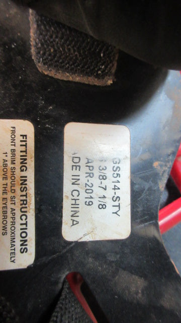 Load image into Gallery viewer, Used Louisville Slugger Catchers Helmet - Size 6 3/8 - 7 1/8
