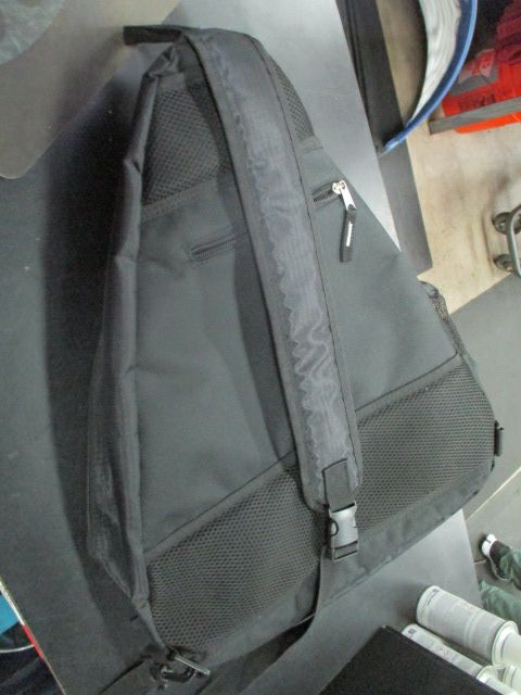 Load image into Gallery viewer, Used Athletico Black Ripstop Tennis Bag
