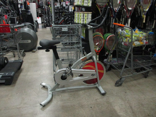 Load image into Gallery viewer, Used Sunny Fitness Stationary Exercise Bike
