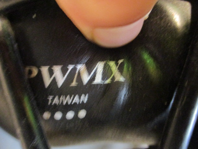 Load image into Gallery viewer, Used Rawlings PWMX Umpire Face Mask
