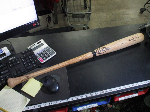 Load image into Gallery viewer, Used Rawlings JM77BR Bone Rubbed Big Stick Wood Bat 34 in 29 oz
