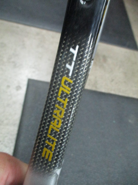 Load image into Gallery viewer, Used Prince TT Ultralite 27.5" Tennis Racquet
