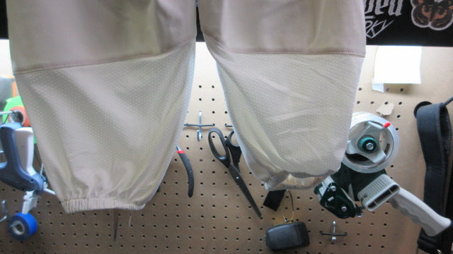 Load image into Gallery viewer, Used Nike Knicker Baseball Pants - Size Medium
