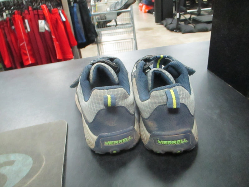 Load image into Gallery viewer, Used Merrell Size 1 Kids Hiking Shoes
