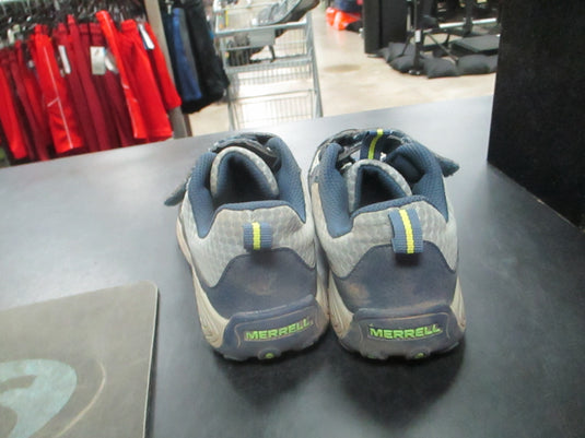 Used Merrell Size 1 Kids Hiking Shoes