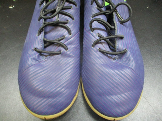 Used Adidas Chaussures Nemeziz Messi Indoor Soccer Cleats - Size 4