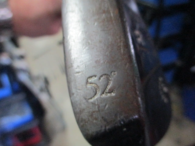 Load image into Gallery viewer, Used Bridgestone Golf J33 52 Deg RH Wedge
