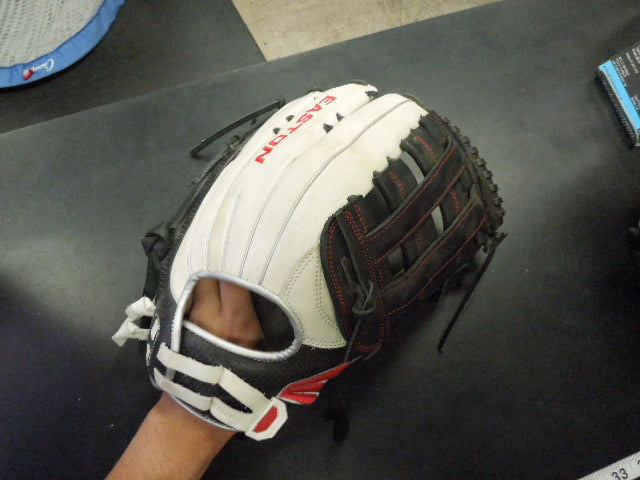 Load image into Gallery viewer, Used Easton Tournament Elite TESP14 RHT Softball Glove 14"
