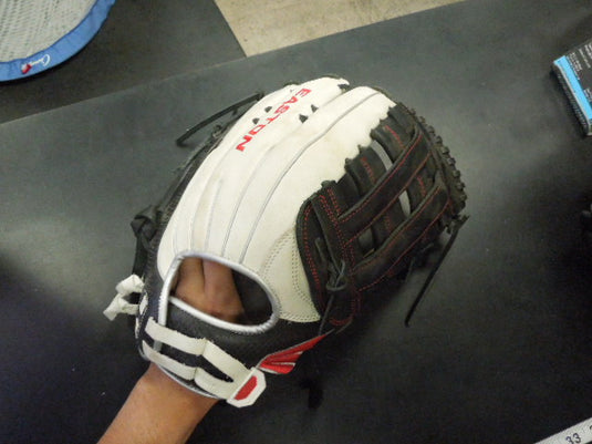 Used Easton Tournament Elite TESP14 RHT Softball Glove 14"