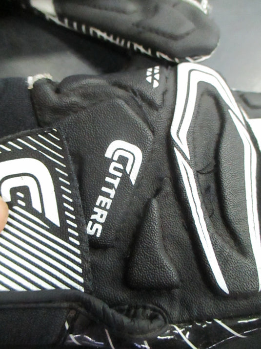 Used Cutters Game Day Padded Linesman Gloves Youth L/XL