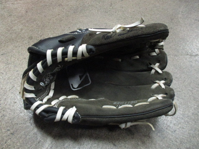 Load image into Gallery viewer, Used Rawlings BRG 11" Baseball Glove
