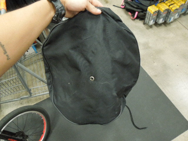 Load image into Gallery viewer, Used Imagine Rugby Vented Ball Bag
