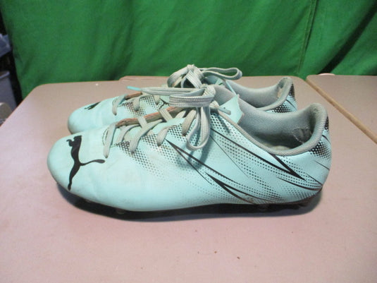 Used Puma Ultra Firm Size 5 Soccer Cleats