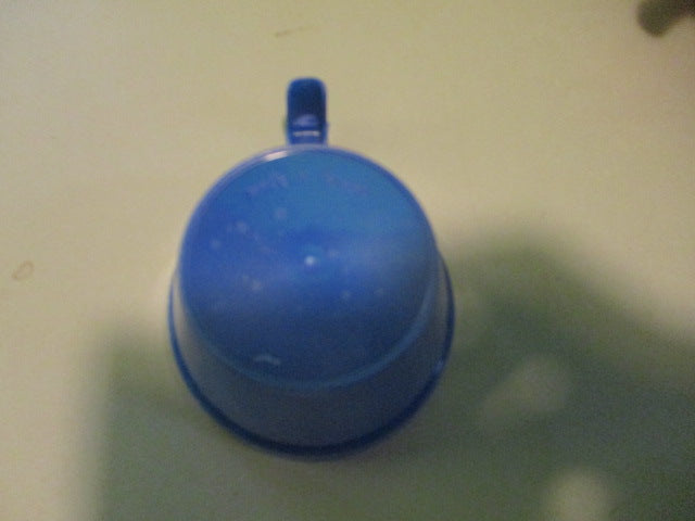 Load image into Gallery viewer, Used Blue Small Plastic Cup
