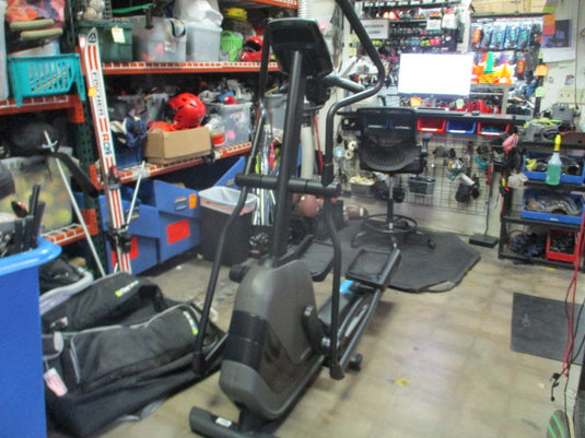 Used Horizon Evolve 3 Feather Light Folding Elliptical