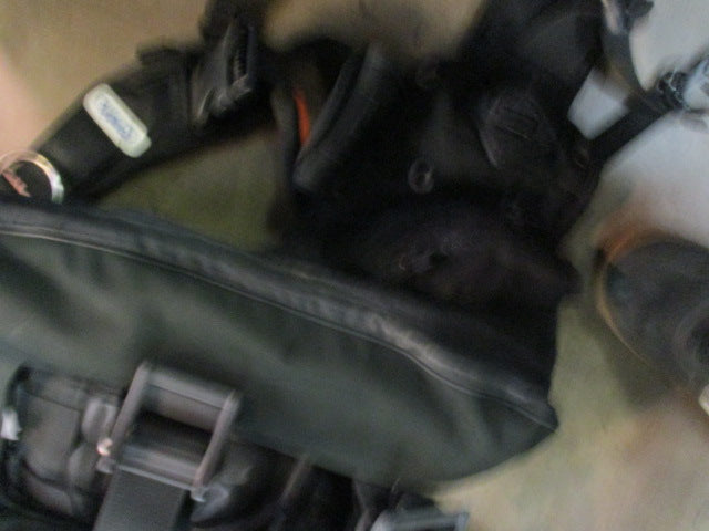 Load image into Gallery viewer, Used Zeagle Ranger Size Large Scuba BCD (Needs Inspection)
