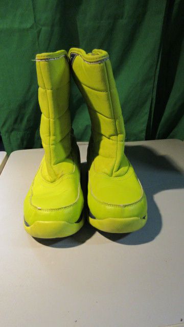 Used Lands End Insulated Girls Size: 3 Snow Boots