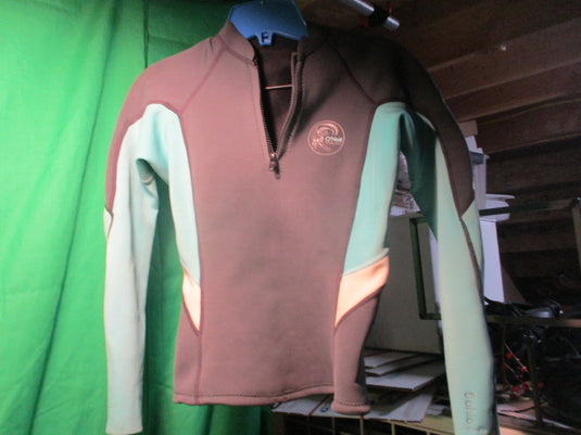 Used Oneill Womens sz 4 top and bottom Wetsuit
