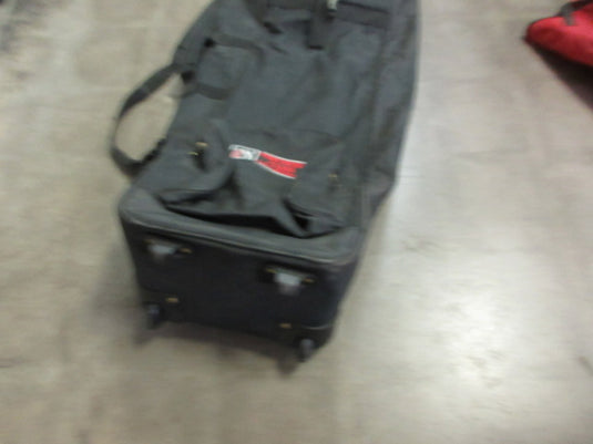 Used PGA Tour Partners Club Life Member Golf Travel Bag Wheels Padded Straps