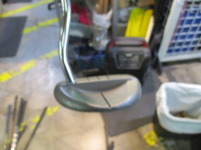 Load image into Gallery viewer, Used Knight One Shot RH 35&quot; Putter

