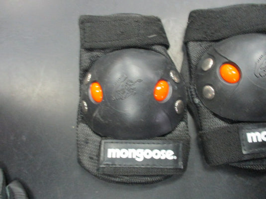 Used Mongoose Skate Elbow Pads - Youth