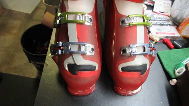 Load image into Gallery viewer, Used Salomon Wave X7 Ski Boots Size 31.5
