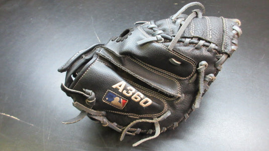 Used Wilson A360 32 1/2