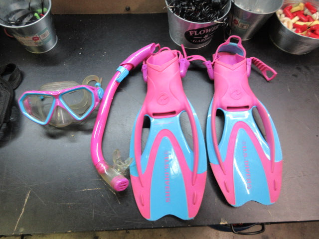 Load image into Gallery viewer, Used U.S Divers Manta Kids Snorkel Set - Size Small/Medium (1-3)
