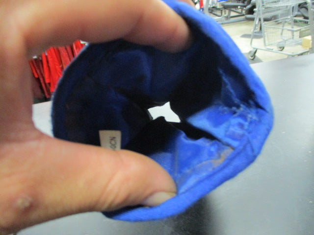 Load image into Gallery viewer, Used Sklz 12OZ Baseball Swing Sock
