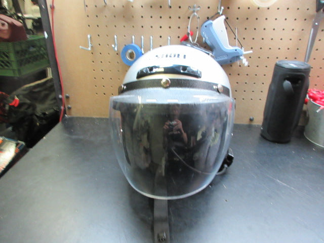 Load image into Gallery viewer, Used Shoei Motorcross Helmet - Size M9
