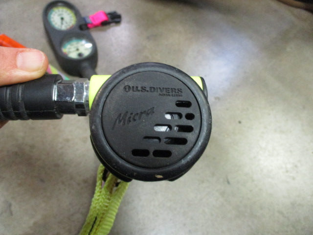 Load image into Gallery viewer, Used USA Divers Mira Dual Stage Regulator Hoses
