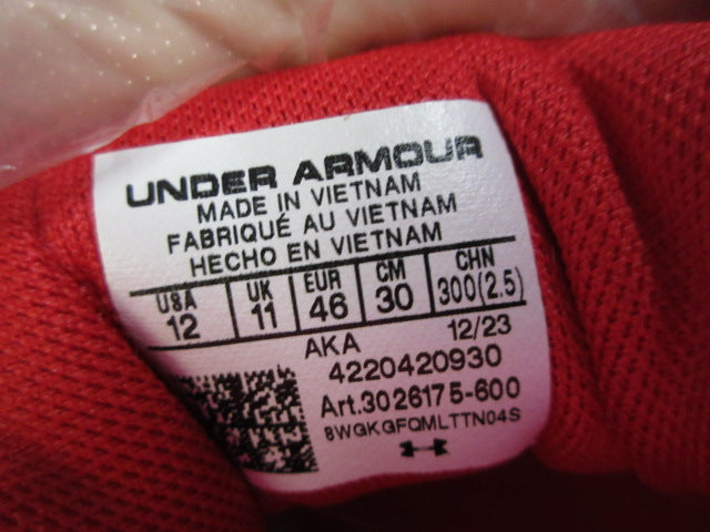 Load image into Gallery viewer, Used Under Armour Charged Assert 10 Running Shoes - Size 12

