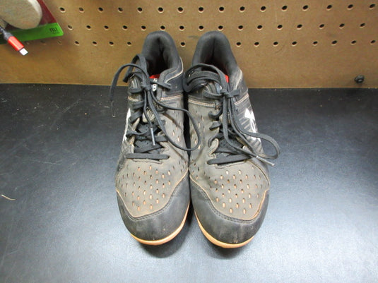 Used Under Armour Boys' Leadoff Low RM Jr. Baseball Cleats - Size Youth 4.5