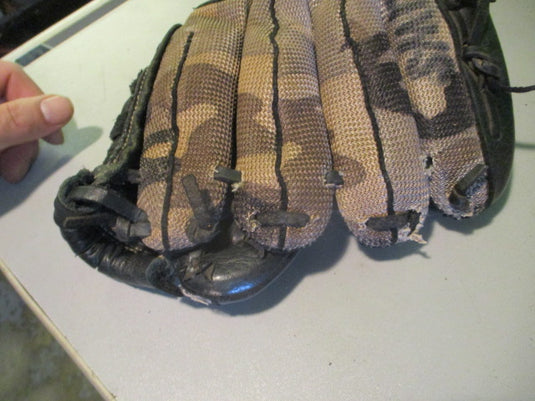 Used Louisville Slugger Genesis 1884 Series 10.5" Glove - RHT - Has Wear