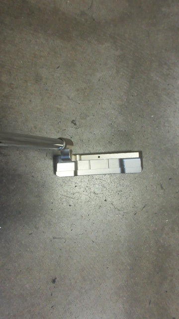 Load image into Gallery viewer, Used Teardrop TD21 Roll-Face 35&quot; Putter - RH
