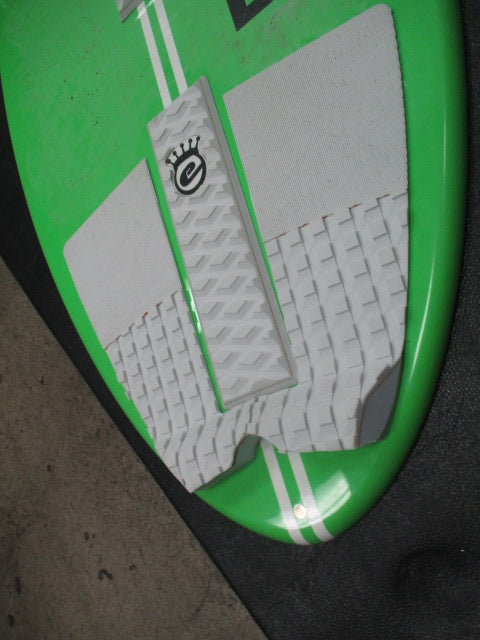 Load image into Gallery viewer, Used Exile Exo 48&quot; Skimboard
