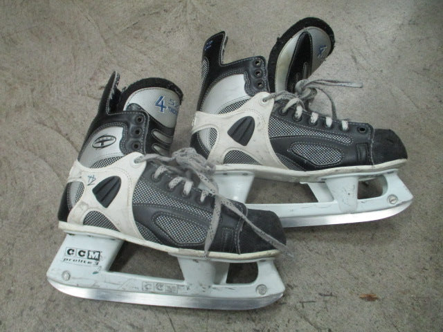 Load image into Gallery viewer, Used CCM Tacks 452 Hockey Skates Size 9
