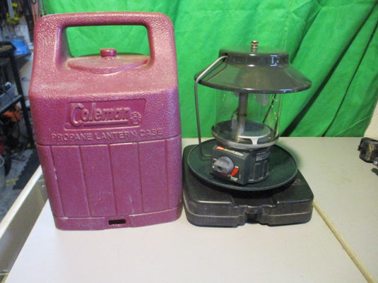 Used Coleman Lantern With Carry case
