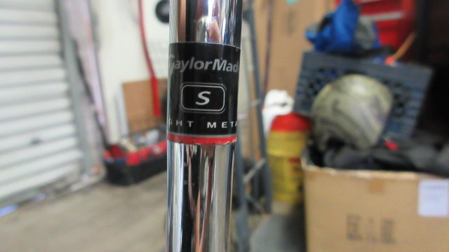 Load image into Gallery viewer, Used TaylorMade Rescue Mid 19 Deg 3 Hybrid - RH - small wear
