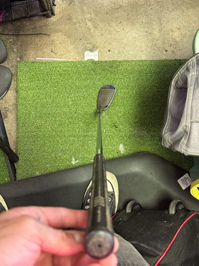 Load image into Gallery viewer, Used Power Bilt HB Levelume Right Hand Wedge
